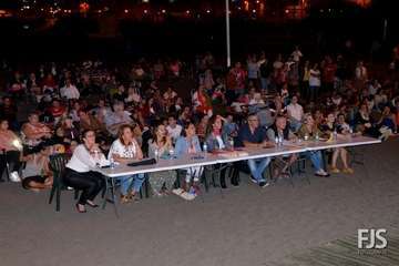 La joven Oneida Rodríguez gana el I Festival de la Canción de Melenara (Foto Francisco Javier Santana)